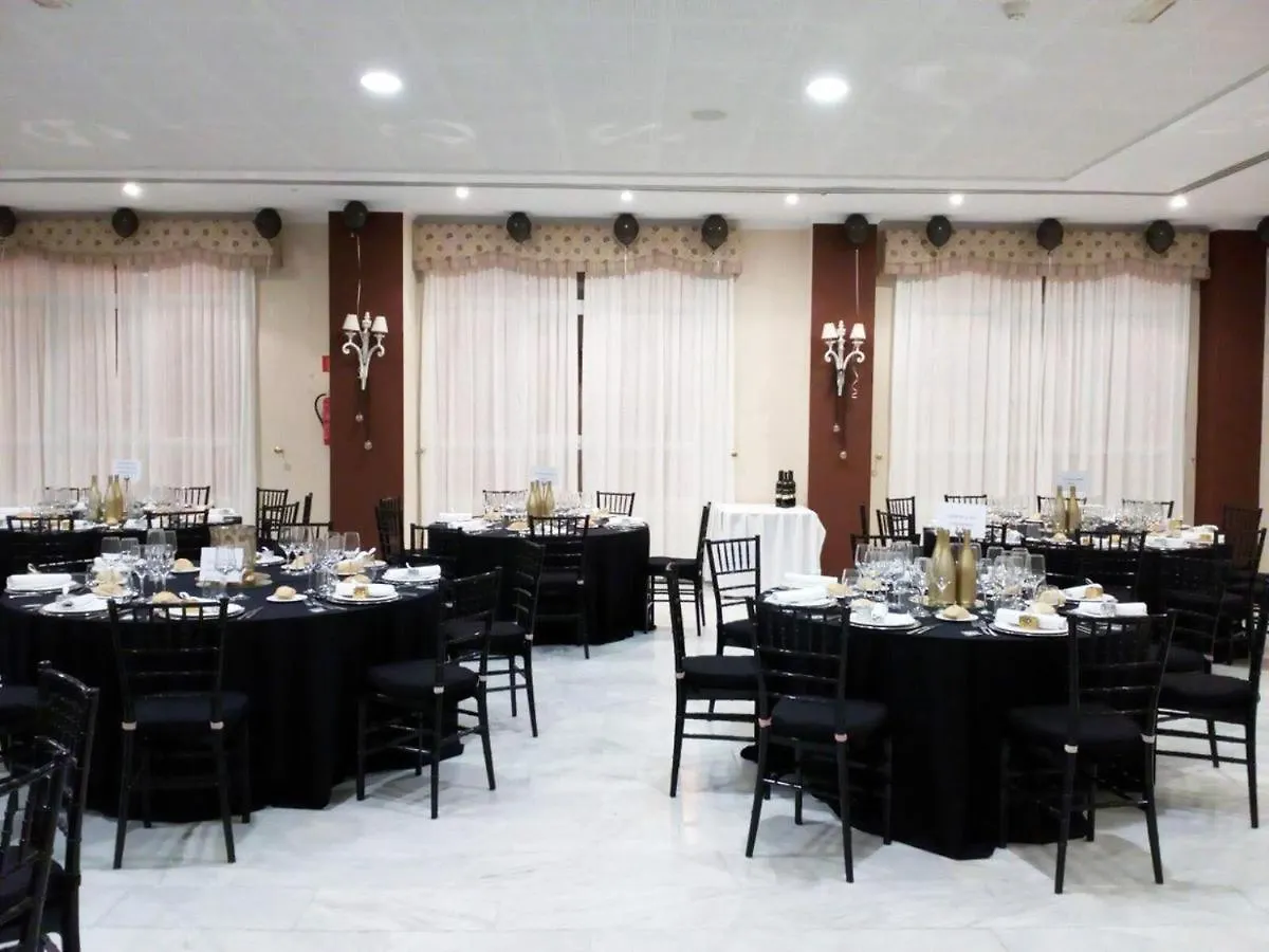 Hotel Puerto De Palos 팔로스 델 라 프론테라 스페인